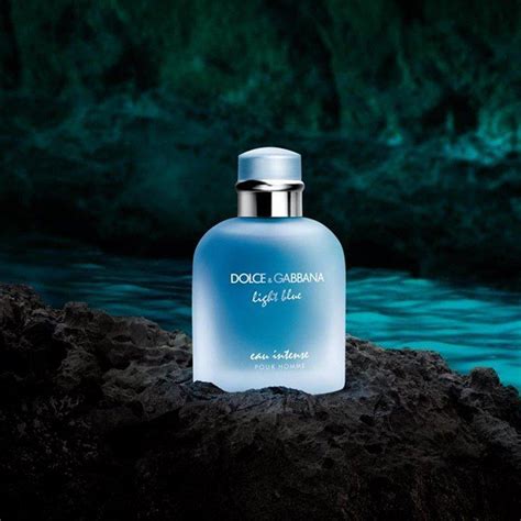 light blue intense pour homme